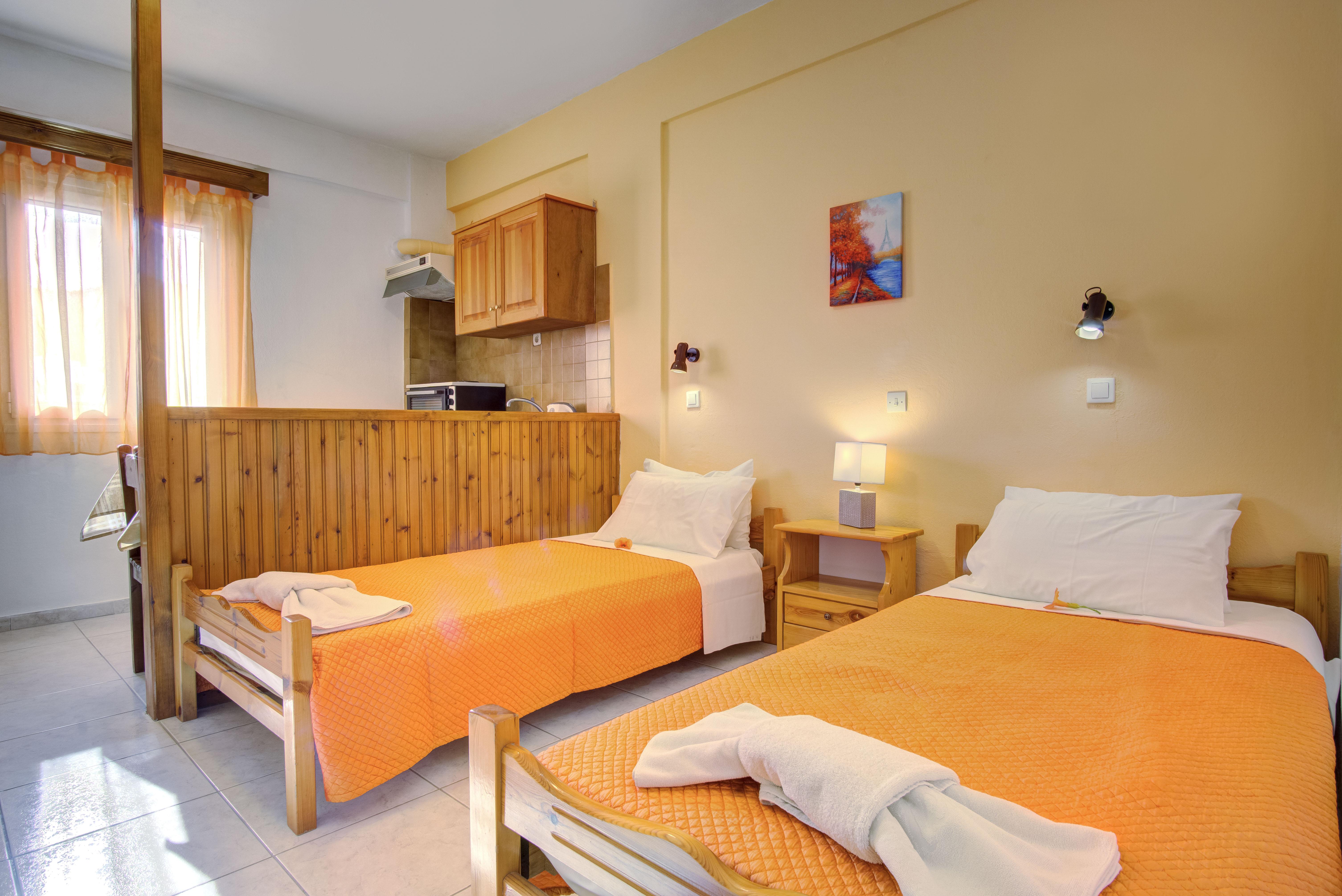Blue Dream Aparthotel Velonádes