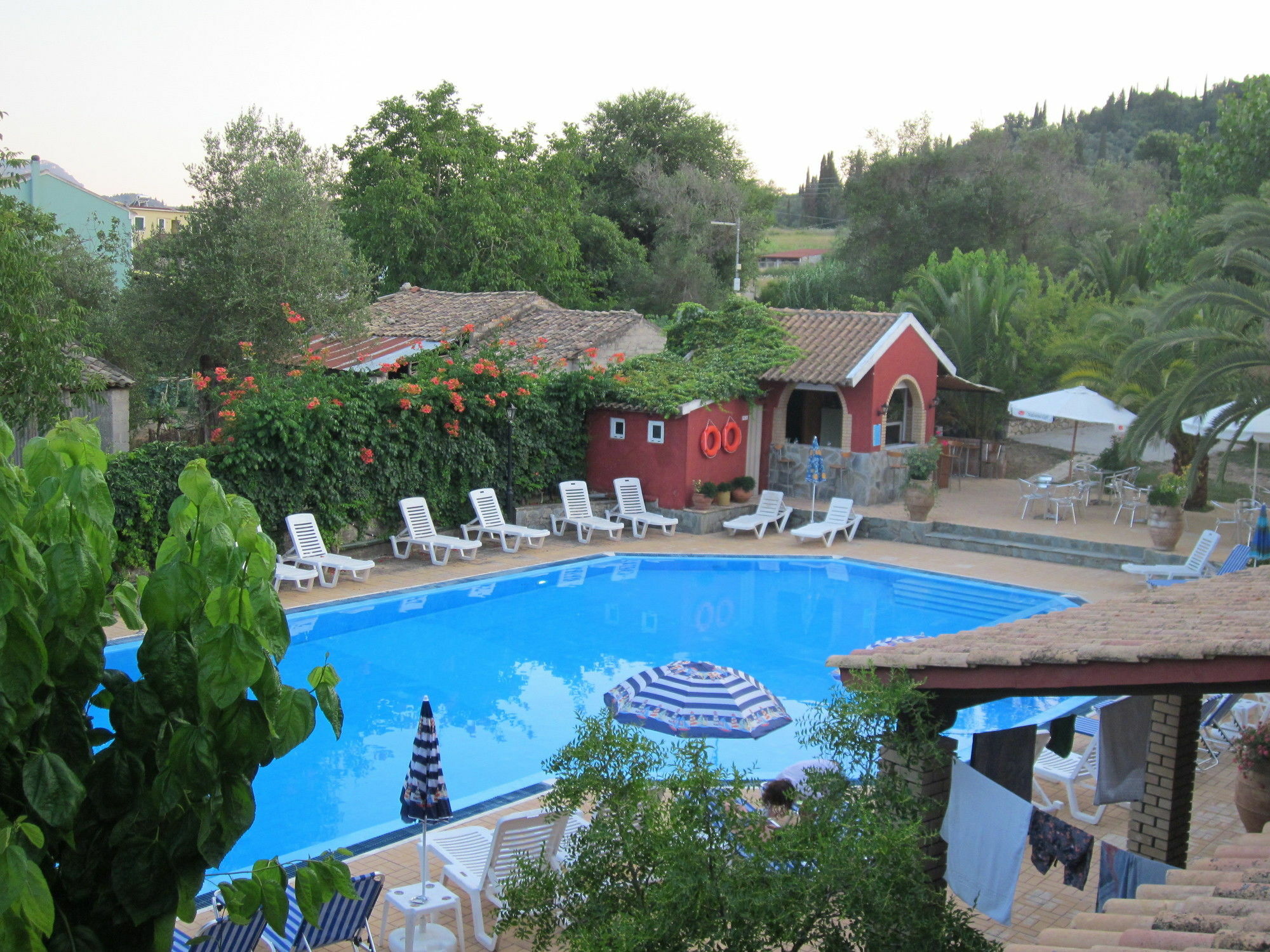 Blue Dream Aparthotel Velonádes